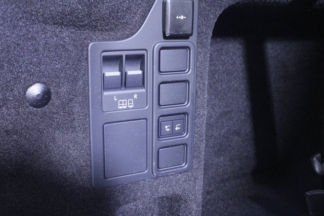 2025 Land Rover Discovery Dynamic SE