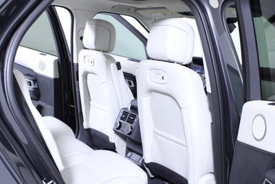 2025 Land Rover Discovery Dynamic SE