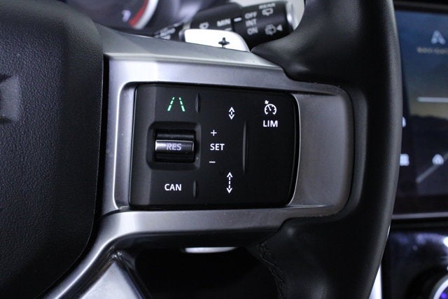 2023 Land Rover Discovery S R-Dynamic