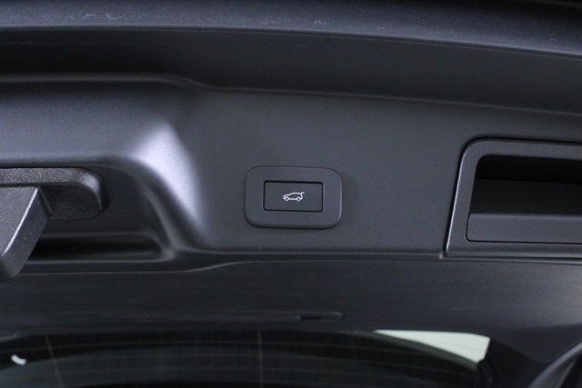 2026 Land Rover Range Rover Evoque Core S