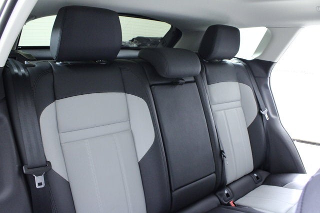 2024 Land Rover Range Rover Evoque Dynamic SE