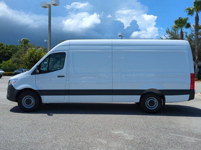 2025 Mercedes-Benz Sprinter Cargo Van Cargo 170 WB