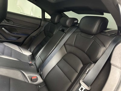 2022 Porsche Taycan 4S