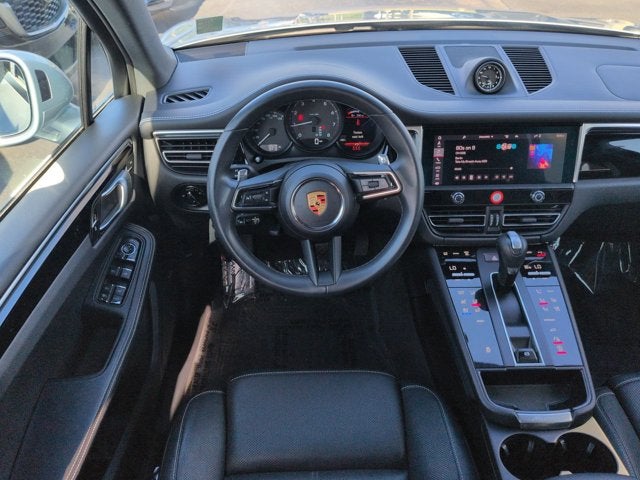 2024 Porsche Macan T
