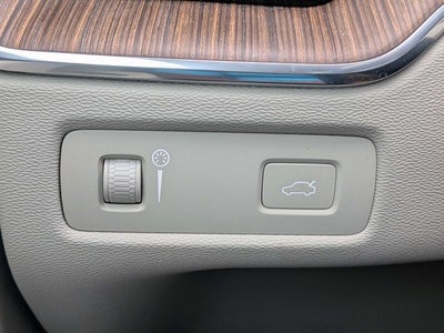 2021 Volvo XC60 T5 Momentum