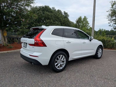 2021 Volvo XC60 T5 Momentum