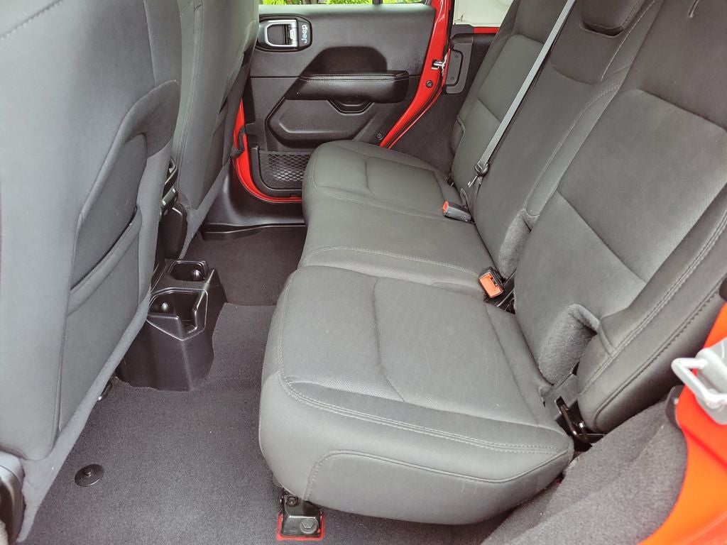 2021 Jeep Wrangler Sahara