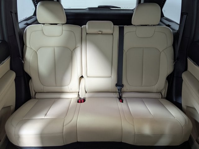 2023 Jeep Grand Cherokee Limited 4x2