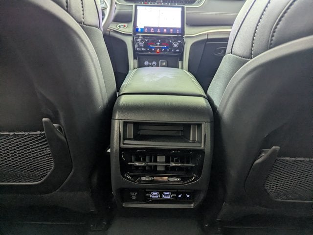 2025 Jeep Grand Cherokee Limited 4x2
