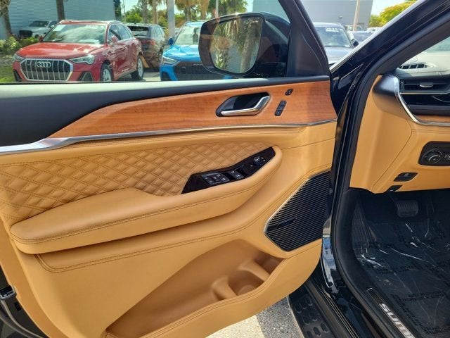 2024 Jeep Grand Cherokee L Summit