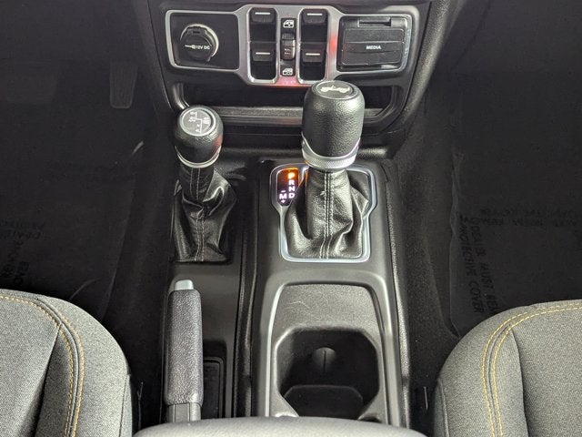 2025 Jeep Wrangler 4xe Sahara 4x4