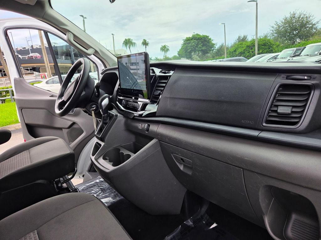2024 Ford Transit Passenger Wagon XLT