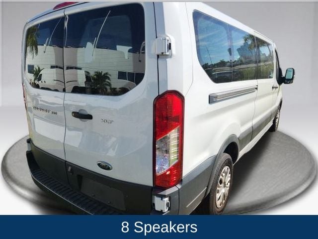 2022 Ford Transit Passenger Wagon XLT