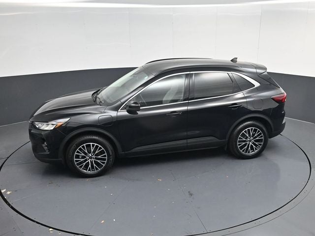 2025 Ford Escape Plug-In Hybrid Base
