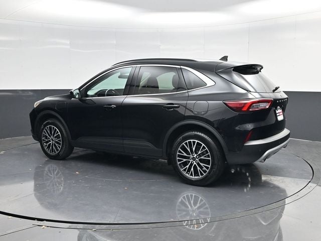 2025 Ford Escape Plug-In Hybrid Base