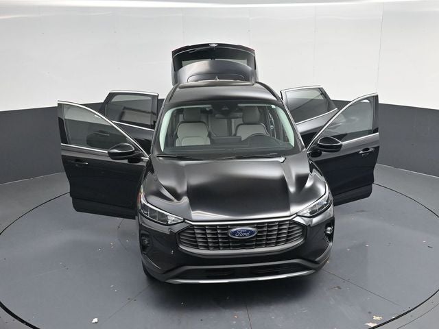 2025 Ford Escape Plug-In Hybrid Base