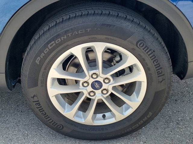 2022 Ford Escape SE