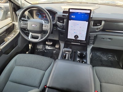 2024 Ford F-150 Lightning Flash