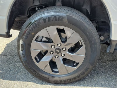 2024 Ford F-150 Lightning Flash
