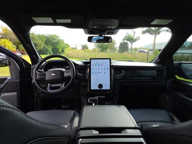 2024 Ford F-150 Lightning Lariat