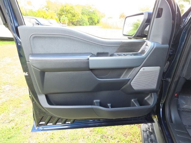 2024 Ford F-150 Lightning Lariat