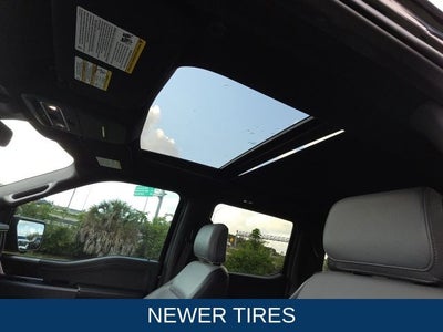 2024 Ford F-150 Lightning Lariat