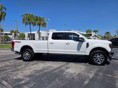 2022 Ford Super Duty F-350 SRW Pickup Lariat