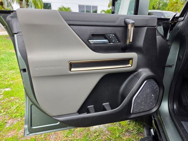 2024 GMC HUMMER EV SUV 3X