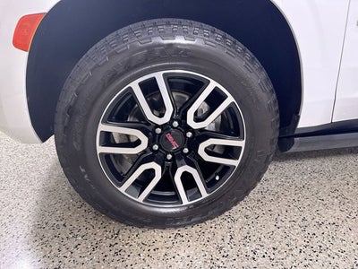 2022 GMC Yukon AT4