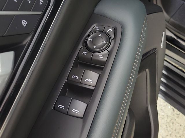 2025 GMC Yukon XL AT4