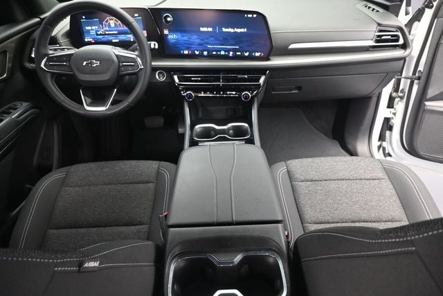 2024 Chevrolet Traverse LS