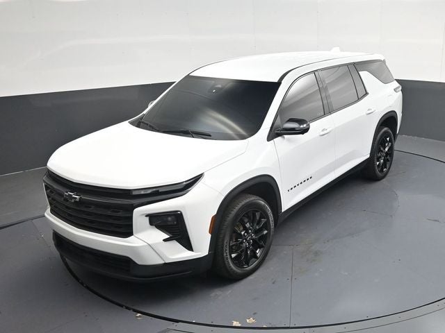 2024 Chevrolet Traverse LS