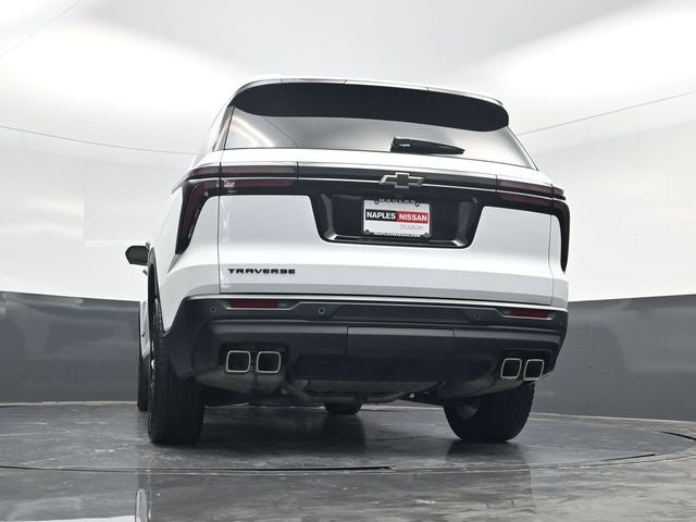2024 Chevrolet Traverse LS
