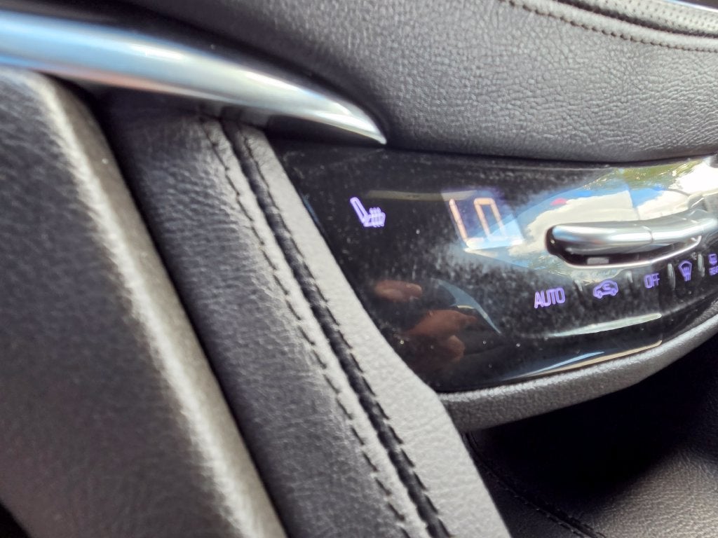 2022 Cadillac XT5 Luxury