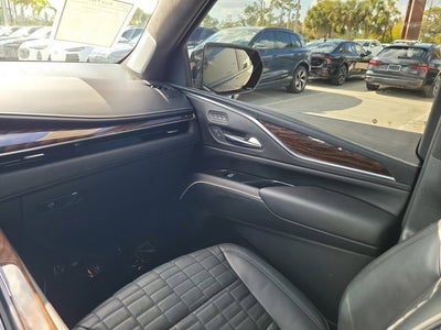 2022 Cadillac Escalade Sport Platinum