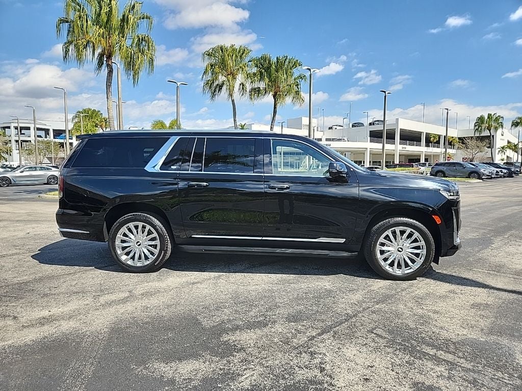 2024 Cadillac Escalade ESV Premium