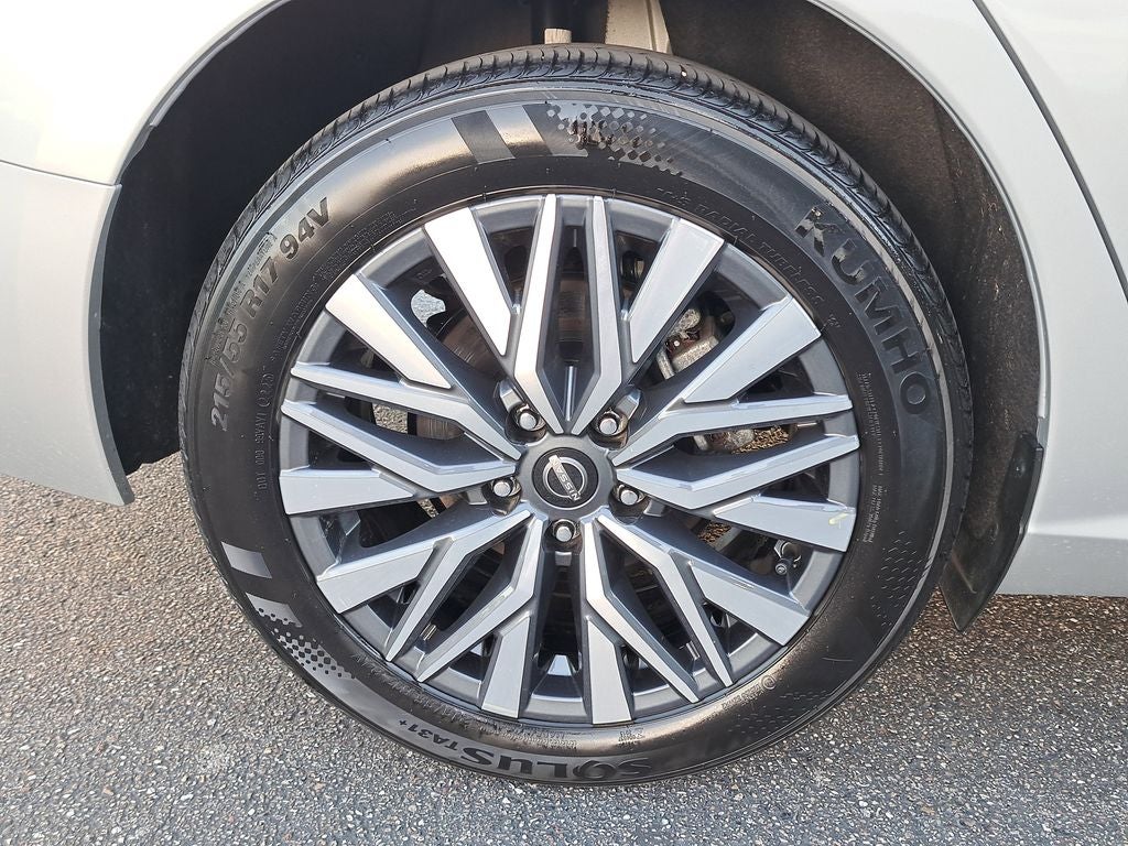 2025 Nissan Altima 2.5 SV