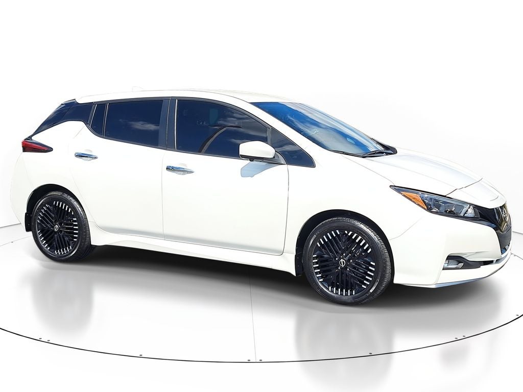 2024 Nissan LEAF SV Plus