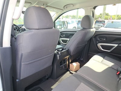 2024 Nissan Titan XD SV