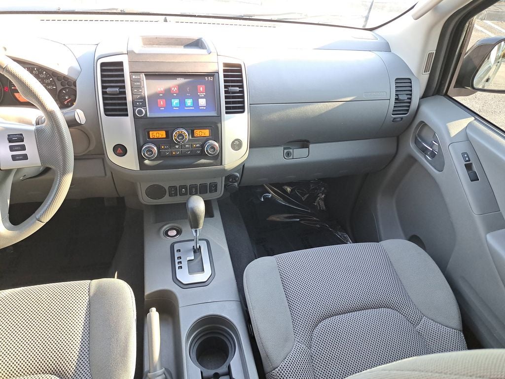 2021 Nissan Frontier SV