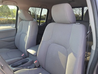 2021 Nissan Frontier SV