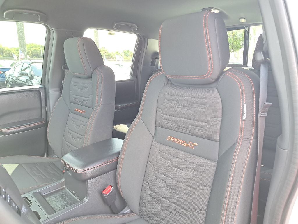 2025 Nissan Frontier PRO-X
