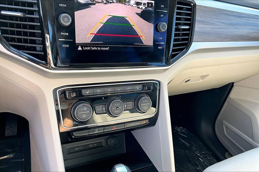 2022 Volkswagen Atlas SEL