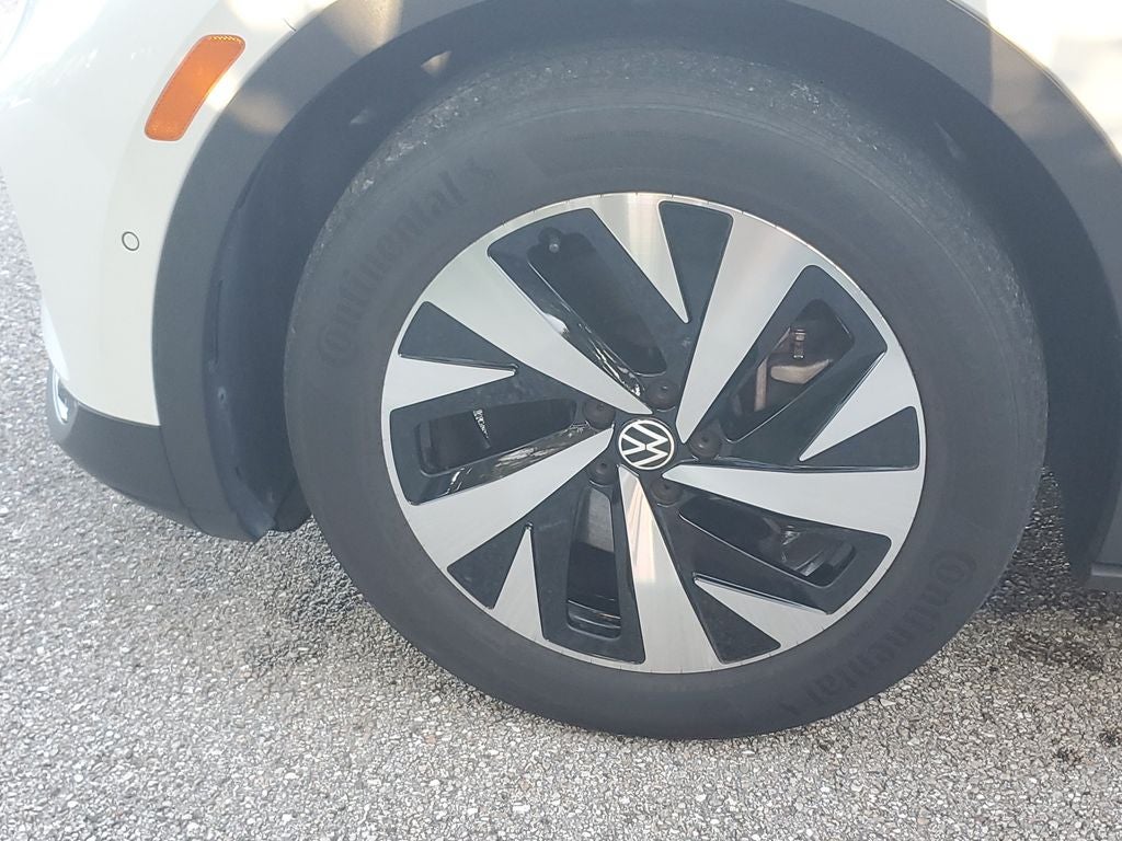 2023 Volkswagen ID.4 Pro