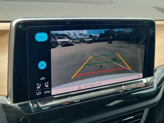 2024 Volkswagen Atlas 2.0T SE
