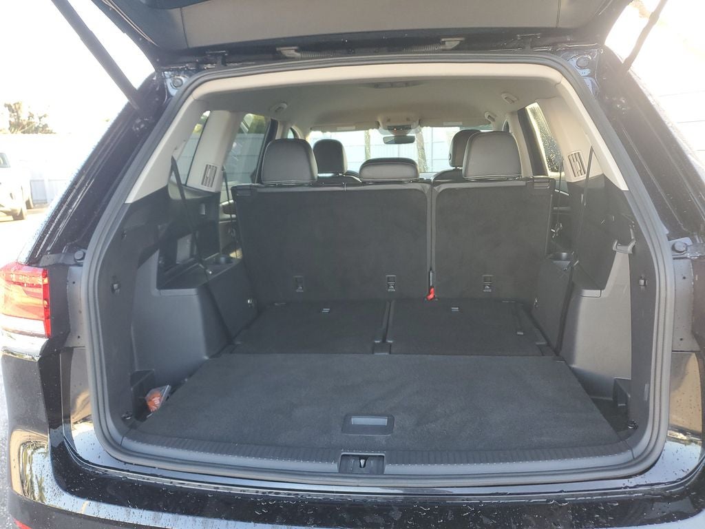 2024 Volkswagen Atlas 2.0T SE