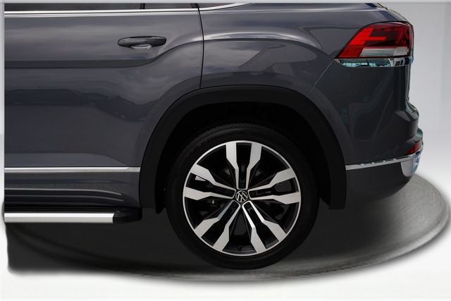 2022 Volkswagen Atlas Cross Sport 3.6L V6 SEL Premium R-Line