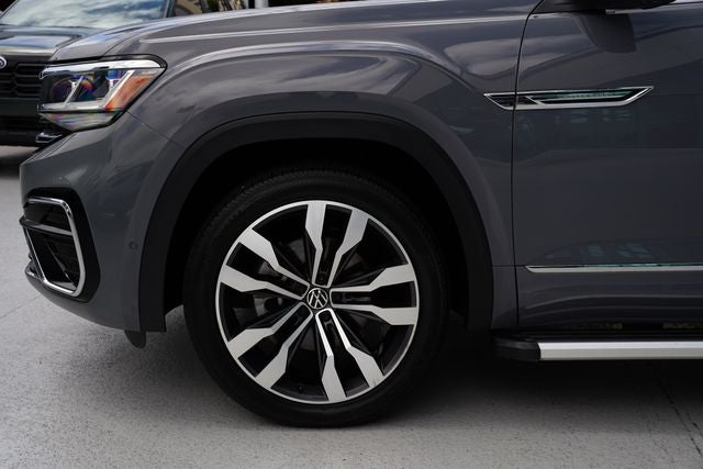 2022 Volkswagen Atlas Cross Sport 3.6L V6 SEL Premium R-Line