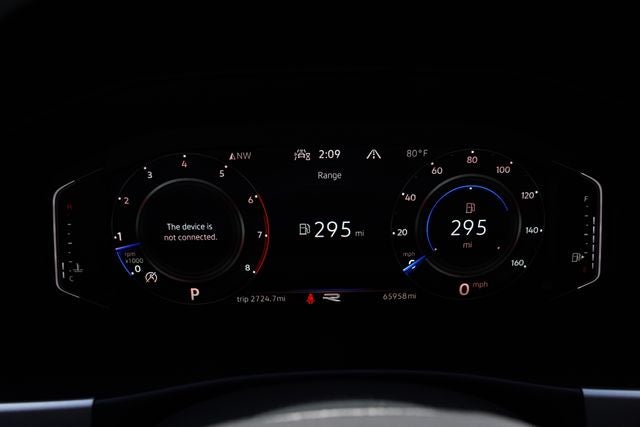 2022 Volkswagen Atlas Cross Sport 3.6L V6 SEL Premium R-Line