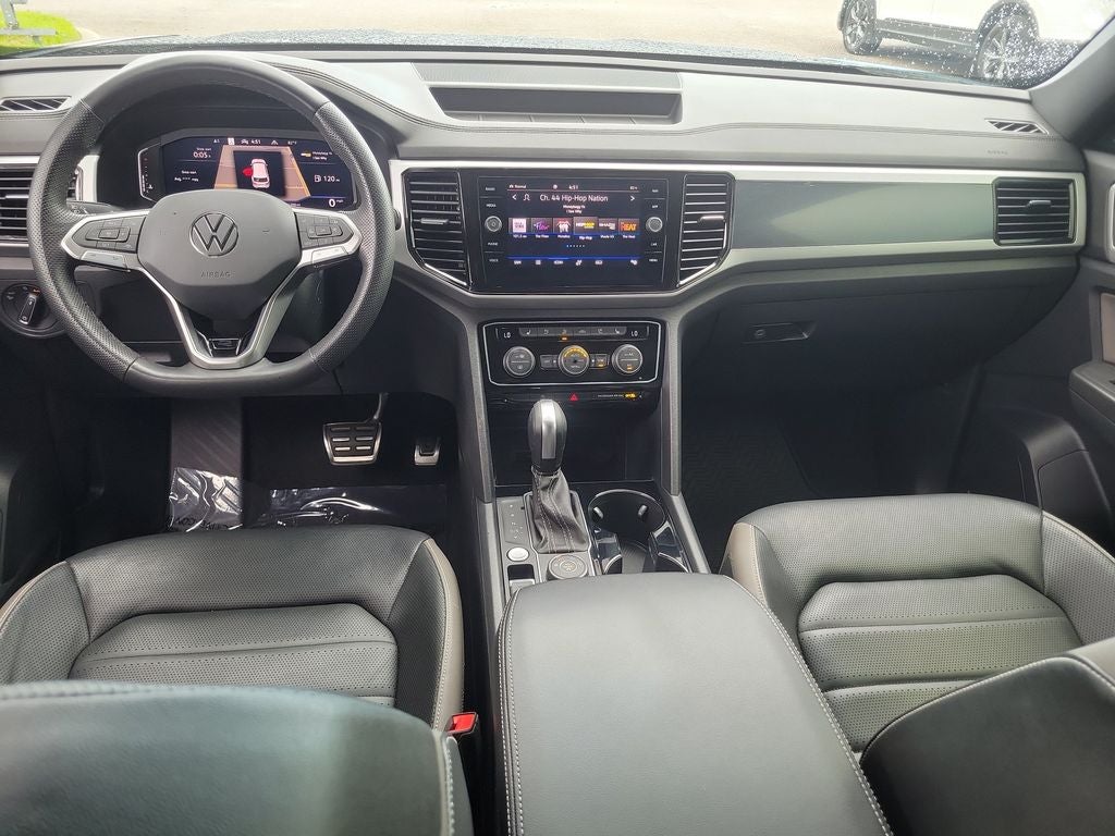 2023 Volkswagen Atlas Cross Sport 3.6L V6 SEL Premium R-Line